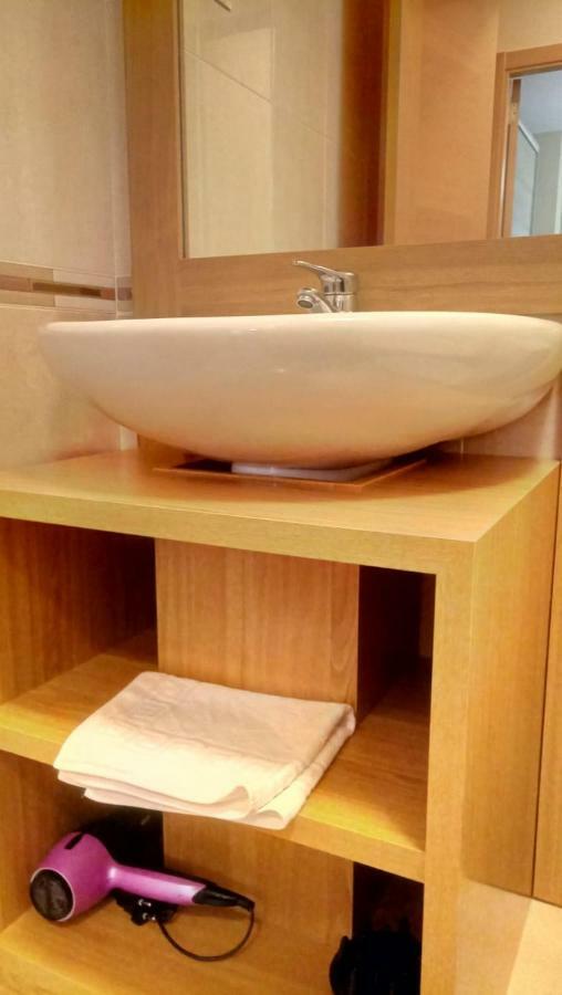 Apartamentos Loncho フィニステレ エクステリア 写真
